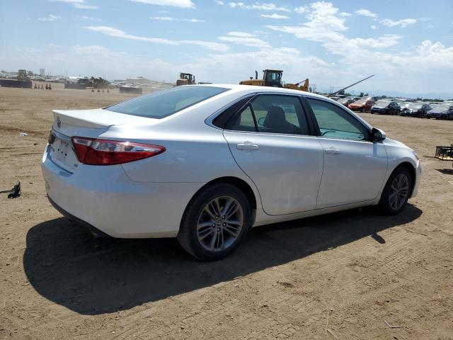 Vin: 4t1bf1fk4hu277742, lot: 62956994, toyota camry le 20173