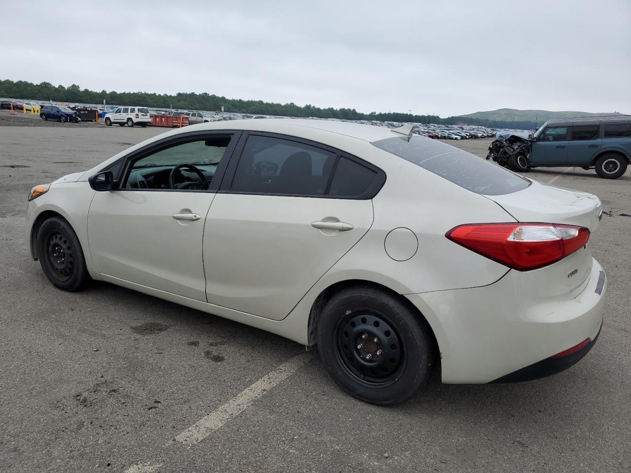 2015 Kia Forte Lx vin: KNAFK4A6XF5324354