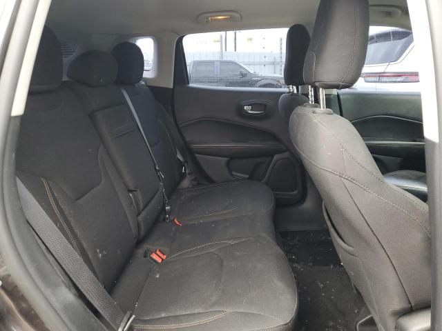 2018 Jeep Compass Sport VIN: 3C4NJDAB8JT135225 Lot: 61108334