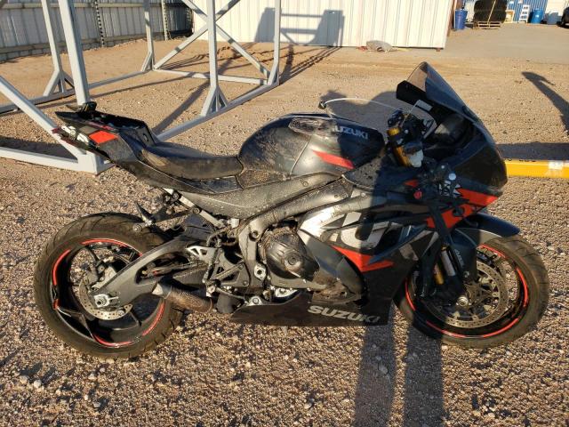 2021 SUZUKI GSX-R1000 - JS1DM11H7M7100068