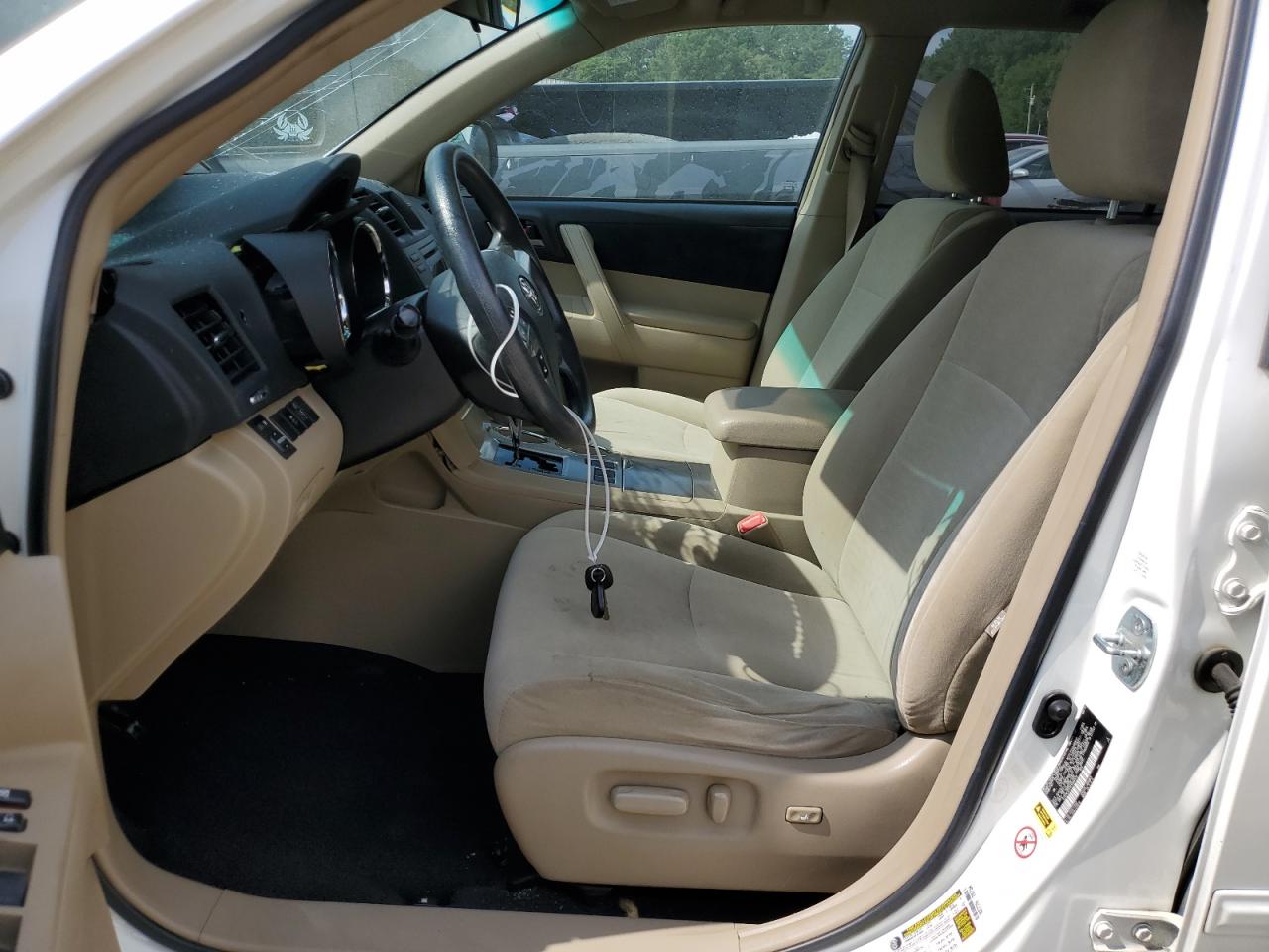 5TDZK3EH1CS082579 2012 Toyota Highlander Base