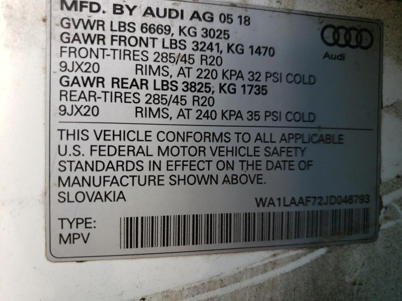 WA1LAAF72JD046793 2018 Audi Q7 Premium Plus