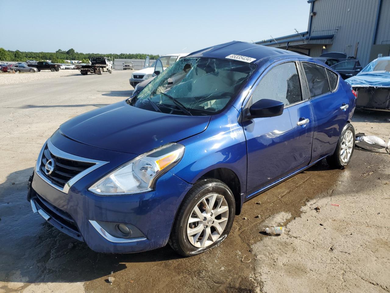 Lot #2794405446 2018 NISSAN VERSA S