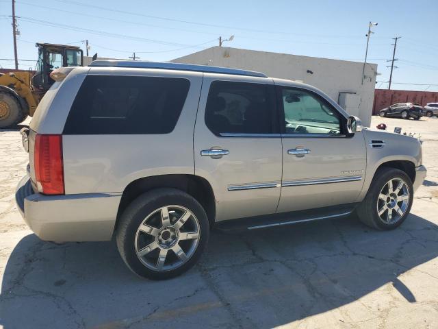 2008 Cadillac Escalade Luxury VIN: 1GYFK63888R166146 Lot: 61492644