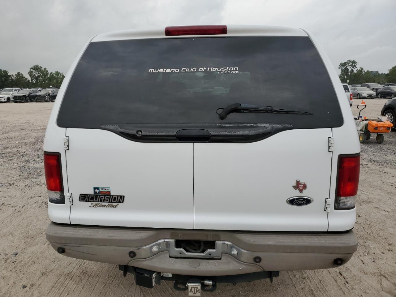 1FMNU42F8YEE50976 2000 Ford Excursion Limited