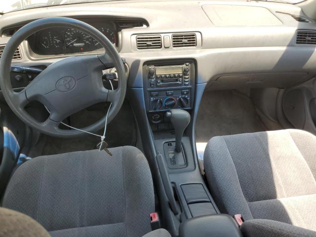 2000 Toyota Camry Le VIN: JT2BF28K9Y0258854 Lot: 62558044