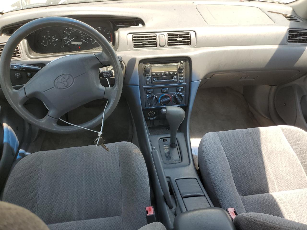 JT2BF28K9Y0258854 2000 Toyota Camry Le