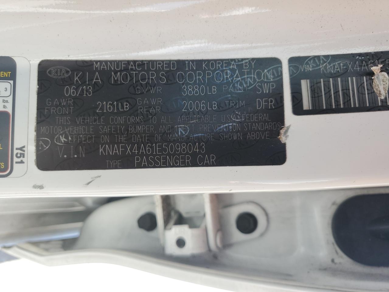 KNAFX4A61E5098043 2014 Kia Forte Lx