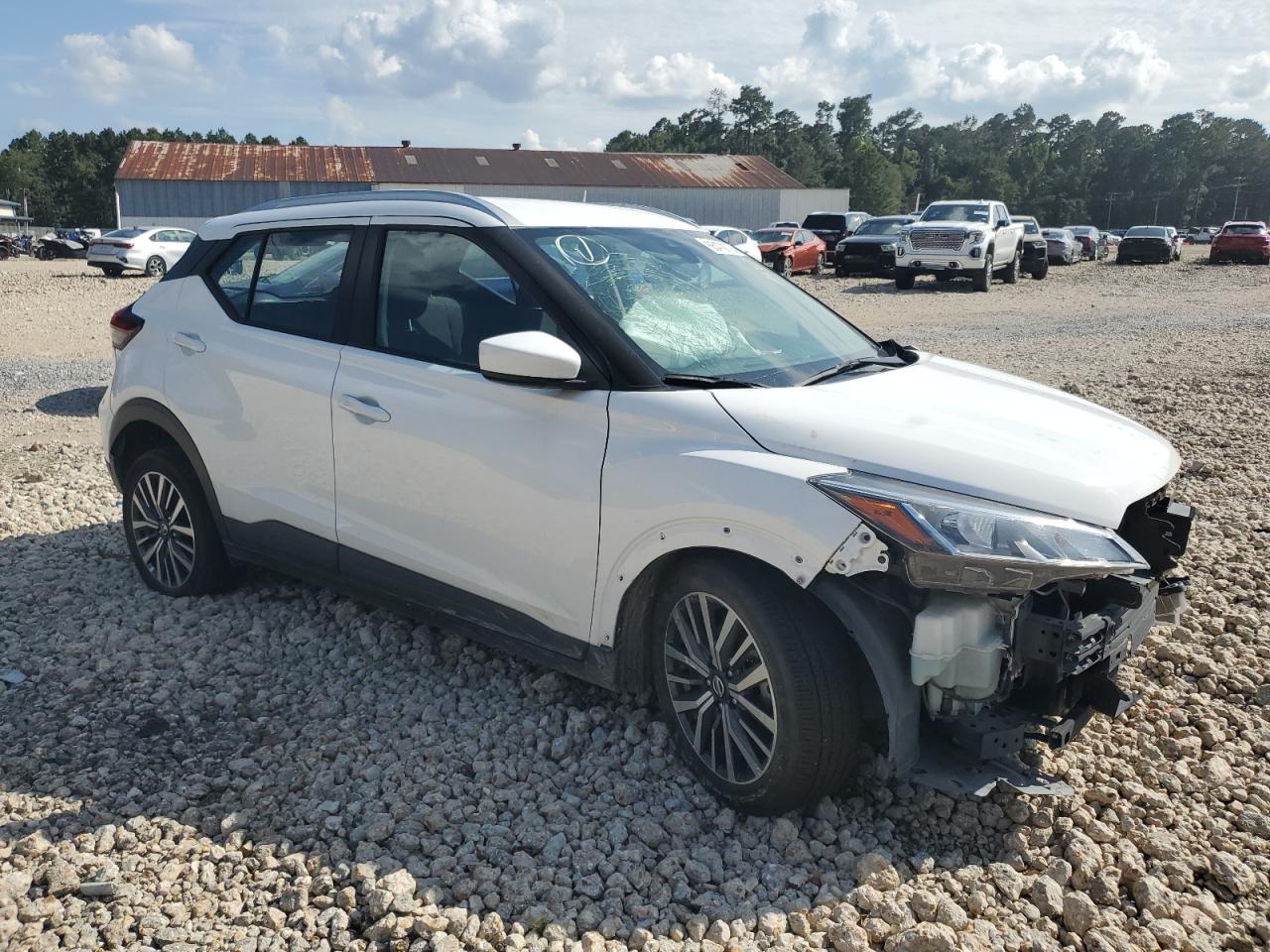 Lot #2989172692 2021 NISSAN KICKS SV