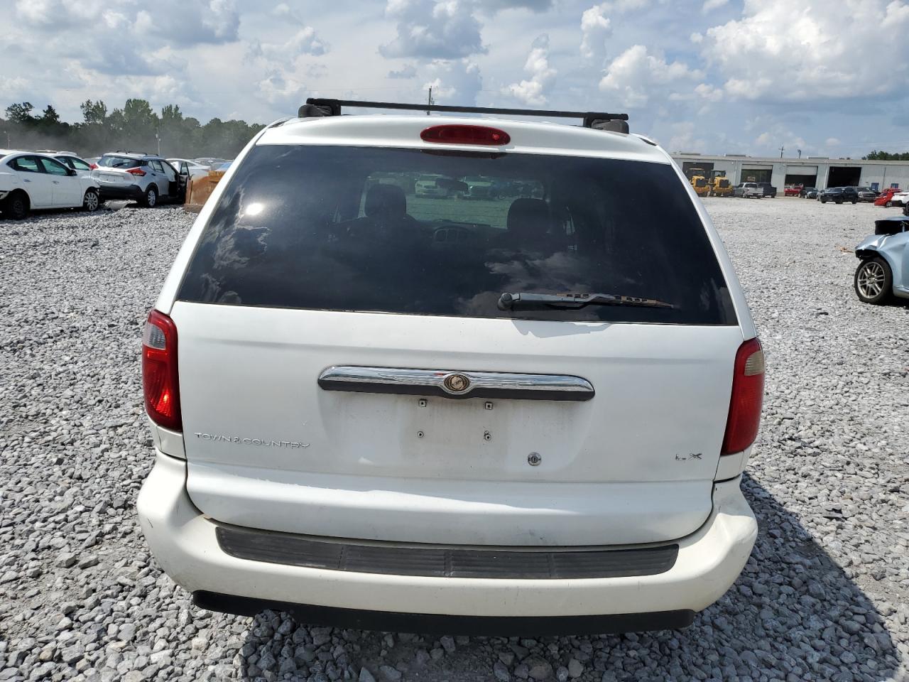 2C4GP44R45R439337 2005 Chrysler Town & Country Lx