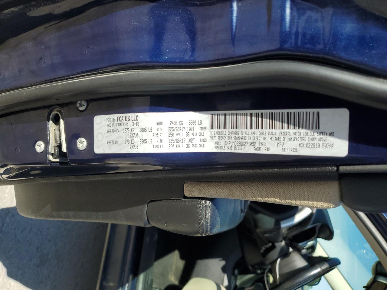 1C4PJMCS3GW271092 2016 Jeep Cherokee Latitude