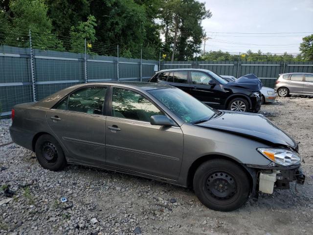 4T1BE32K72U532671 2002 Toyota Camry Le