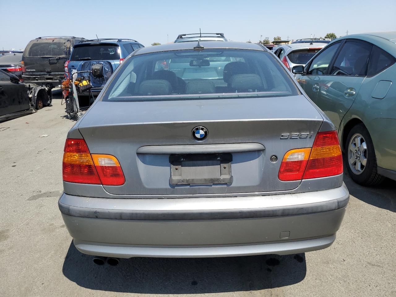 WBAAZ33444KP87813 2004 BMW 325 Is Sulev