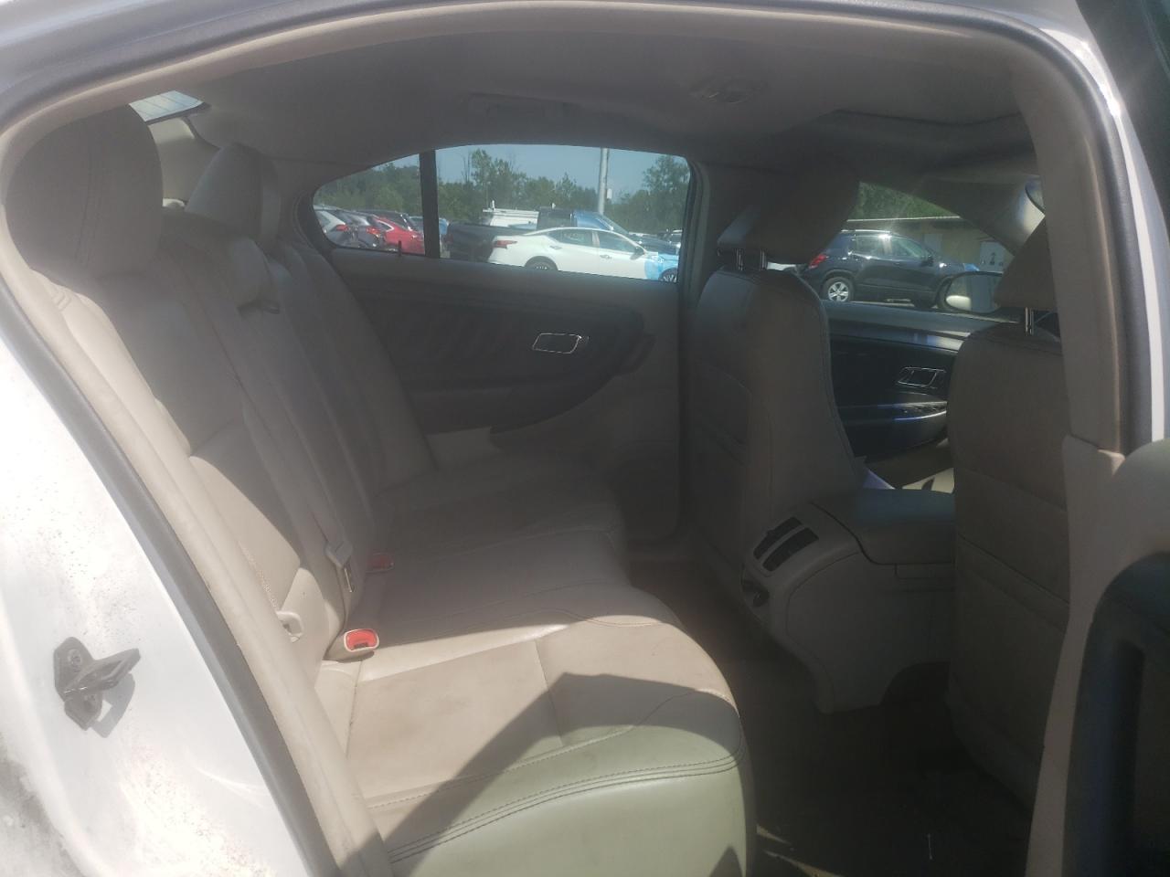 1FAHP2HW2AG156803 2010 Ford Taurus Sel