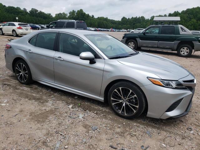 VIN 4T1B11HK2KU827975 2019 Toyota Camry, L no.4