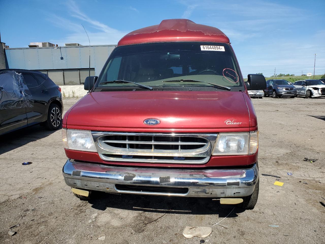 1FDRE14LXYHB68644 2000 Ford Econoline E150 Van