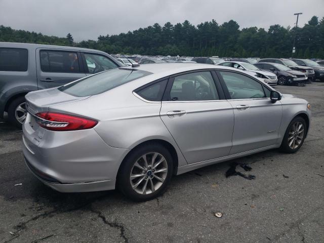 VIN 3FA6P0LU9HR385869 2017 Ford Fusion, Se Hybrid no.3