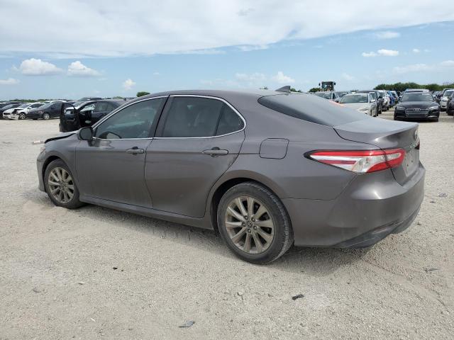 VIN 4T1B11HK8KU696261 2019 Toyota Camry, L no.2