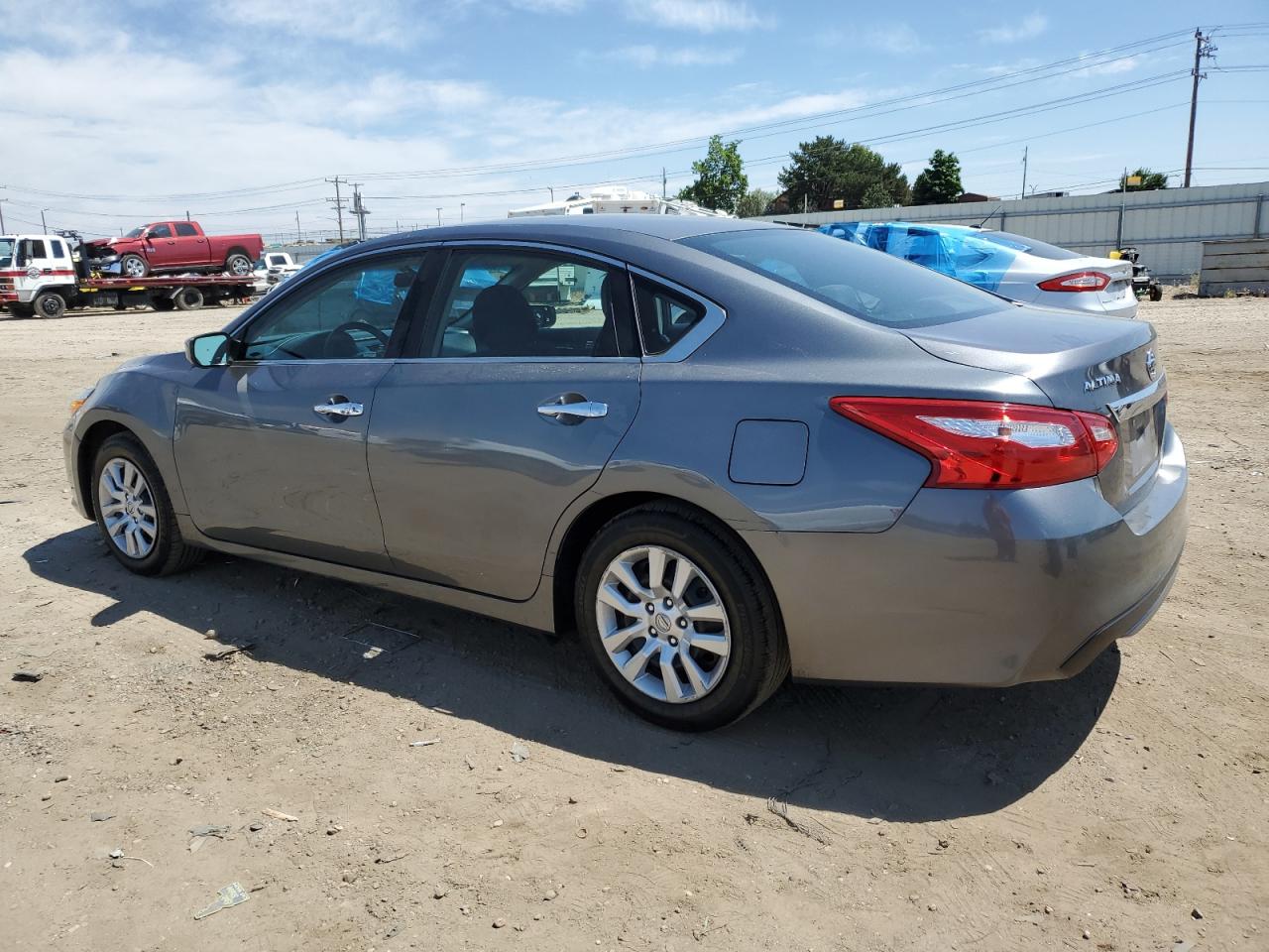 2017 Nissan Altima 2.5 vin: 1N4AL3AP8HN365247