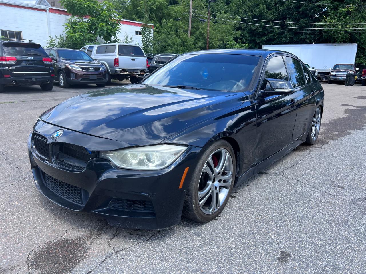 2013 BMW 335 I vin: WBA3A9G55DNR97194