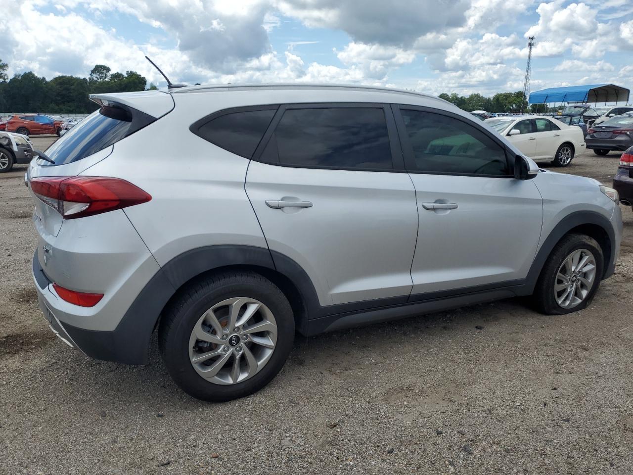 2016 Hyundai Tucson Limited vin: KM8J33A26GU240469