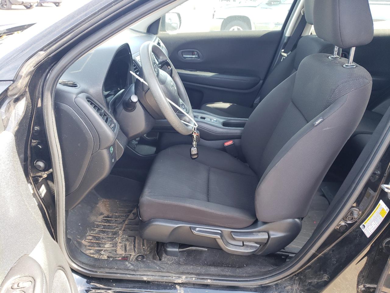 3CZRU6H37JG703017 2018 Honda Hr-V Lx