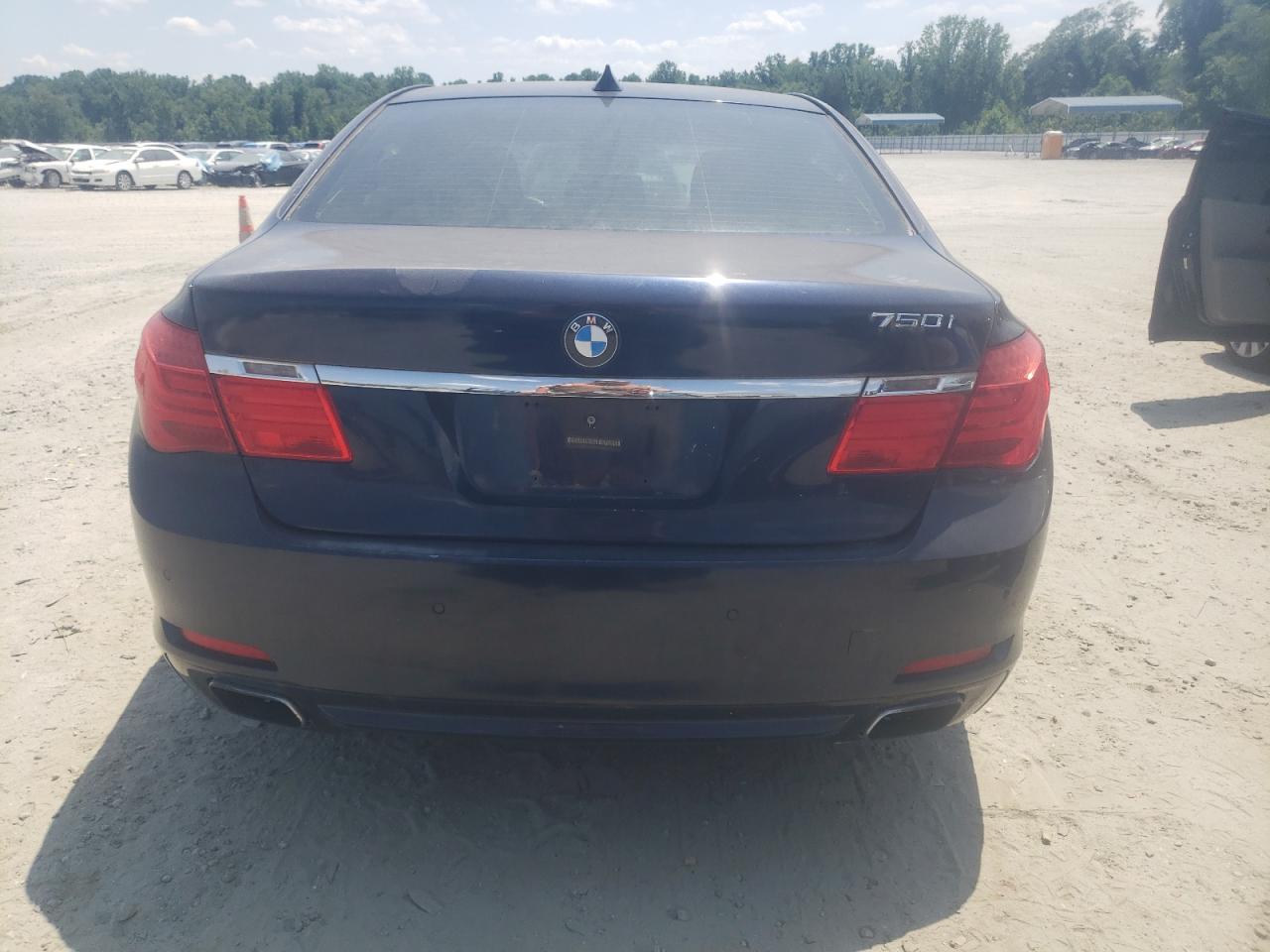 WBAKA83569CY33824 2009 BMW 750 I