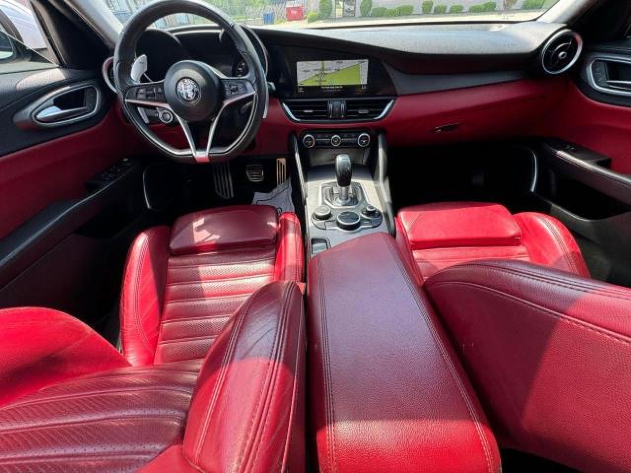 2018 Alfa Romeo Giulia Ti Q4 vin: ZARFAEEN0J7573441