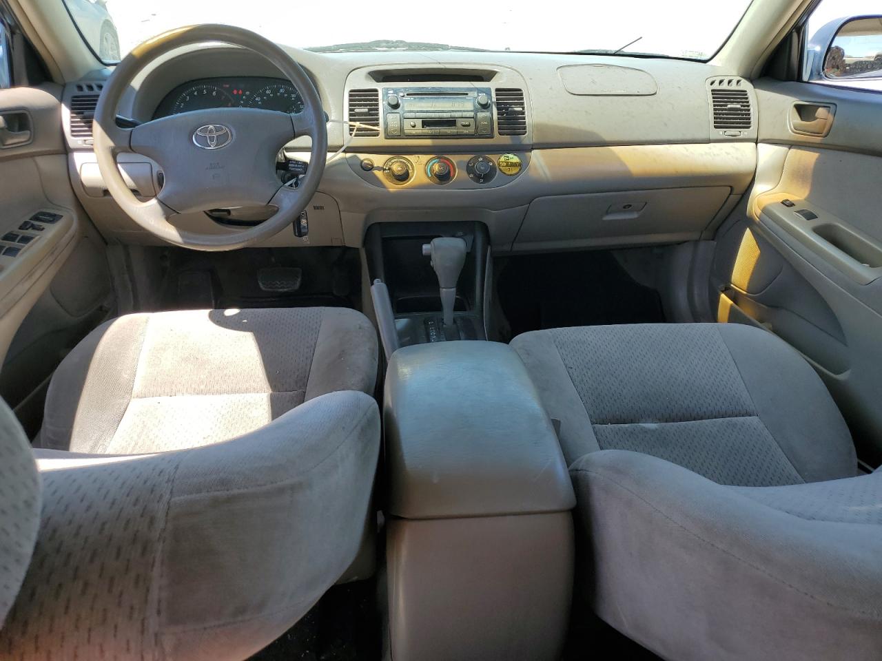 4T1BE32KX3U738049 2003 Toyota Camry Le