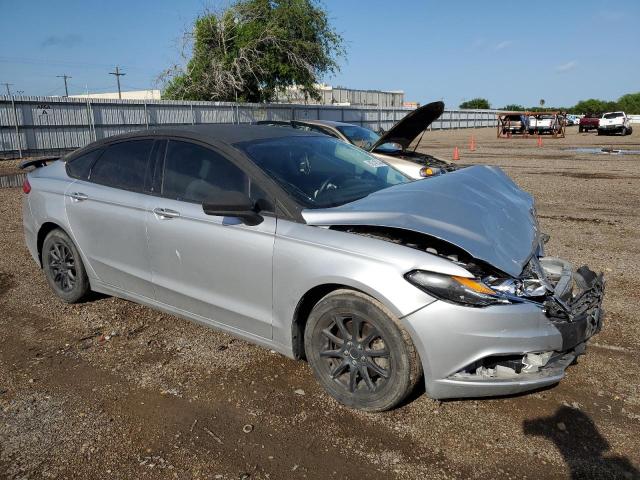 VIN 3FA6P0G76HR413132 2017 Ford Fusion, S no.4