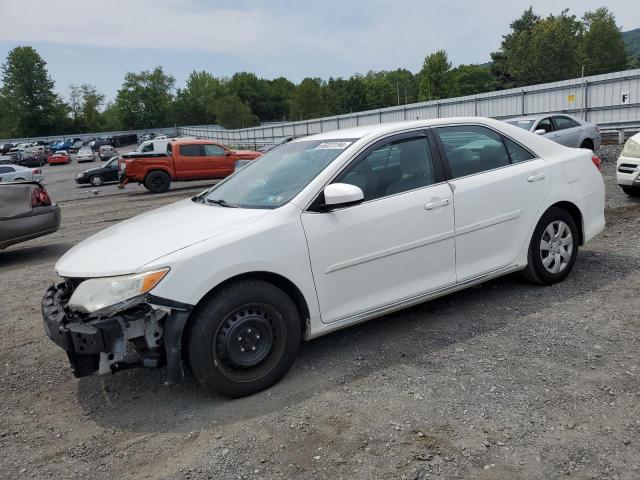 VIN 4T4BF1FK9ER433727 2014 Toyota Camry, L no.1