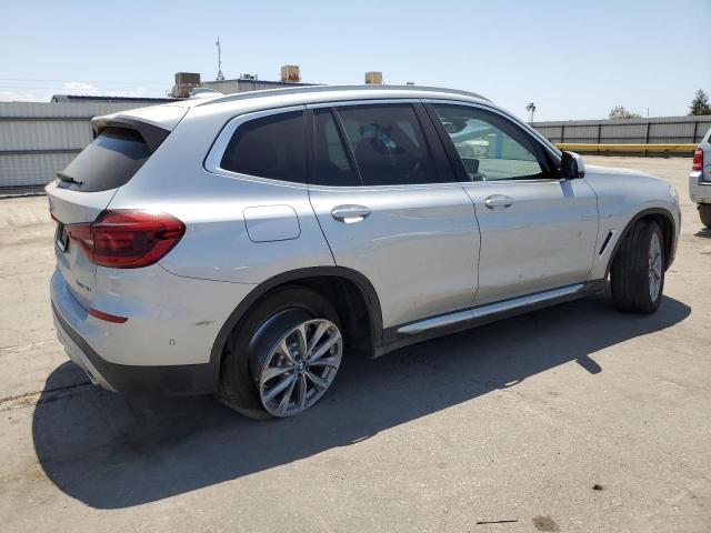 VIN 5UXTR9C55KLP97196 2019 BMW X3, Xdrive30I no.3