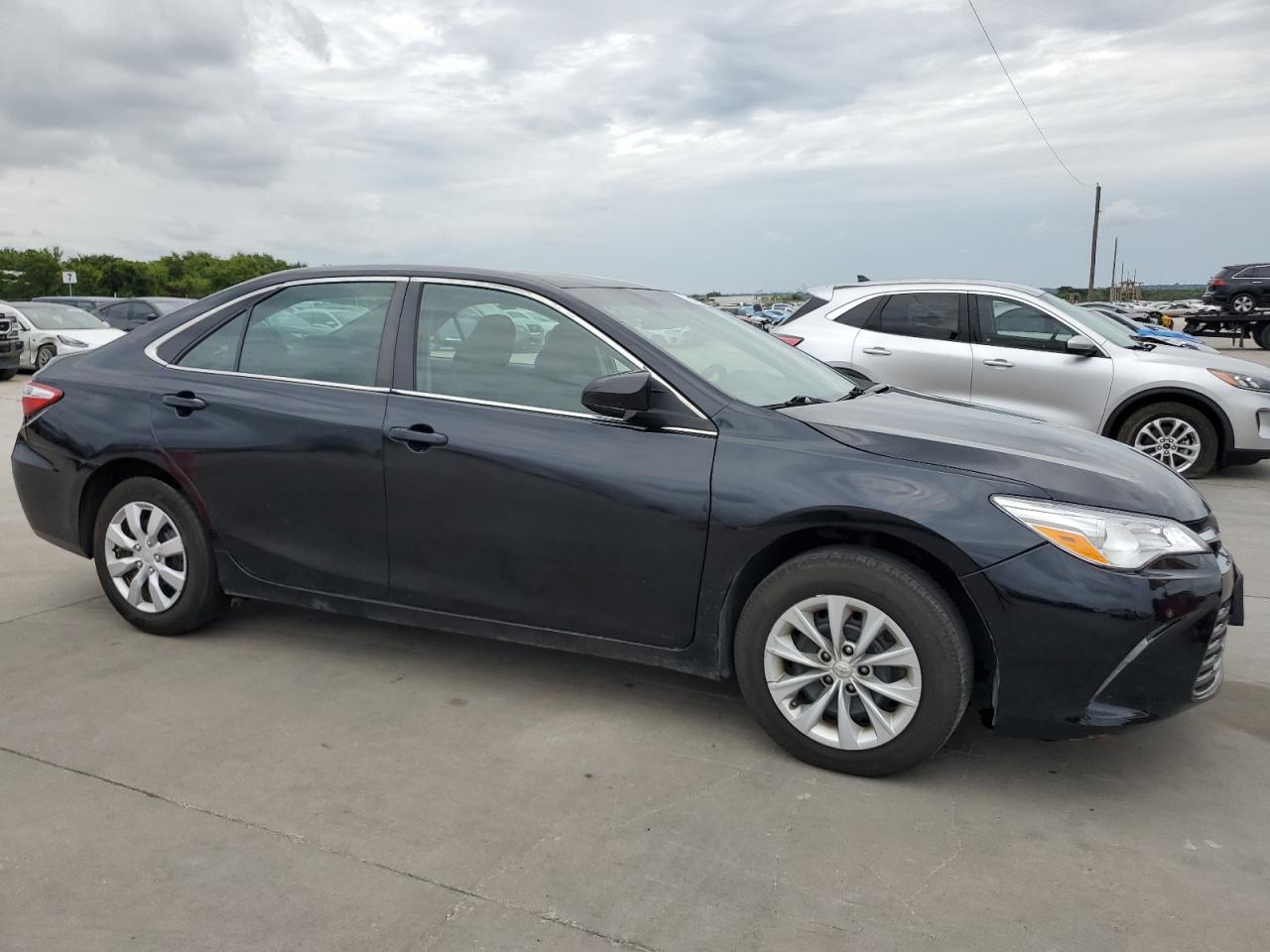 2017 Toyota Camry Le vin: 4T1BF1FK0HU794441