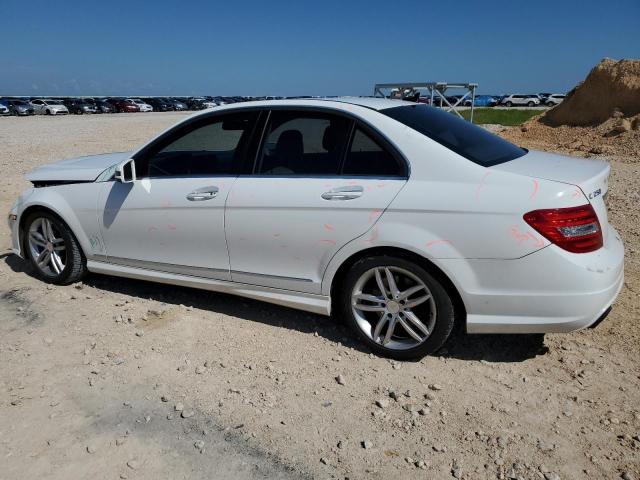 VIN WDDGF4HB5DR259827 2013 Mercedes-Benz C-Class, 250 no.2