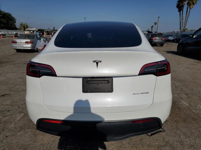 2024 Tesla Model Y VIN: 7SAYGDEE7RF079016 Lot: 61161494