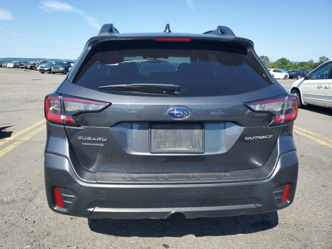 4S4BTACC0N3167147 2022 Subaru Outback Premium