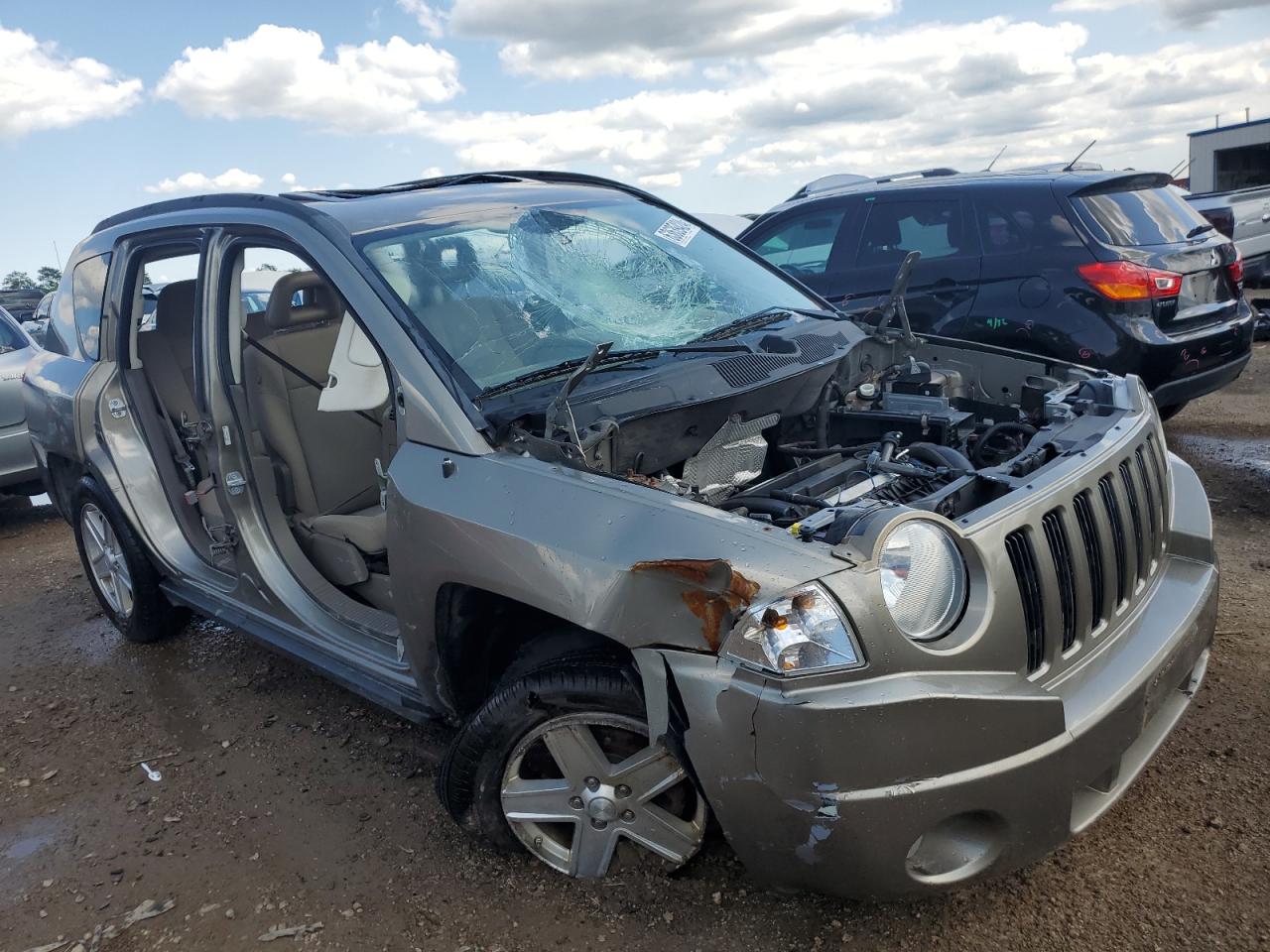 Lot #2928601700 2007 JEEP COMPASS