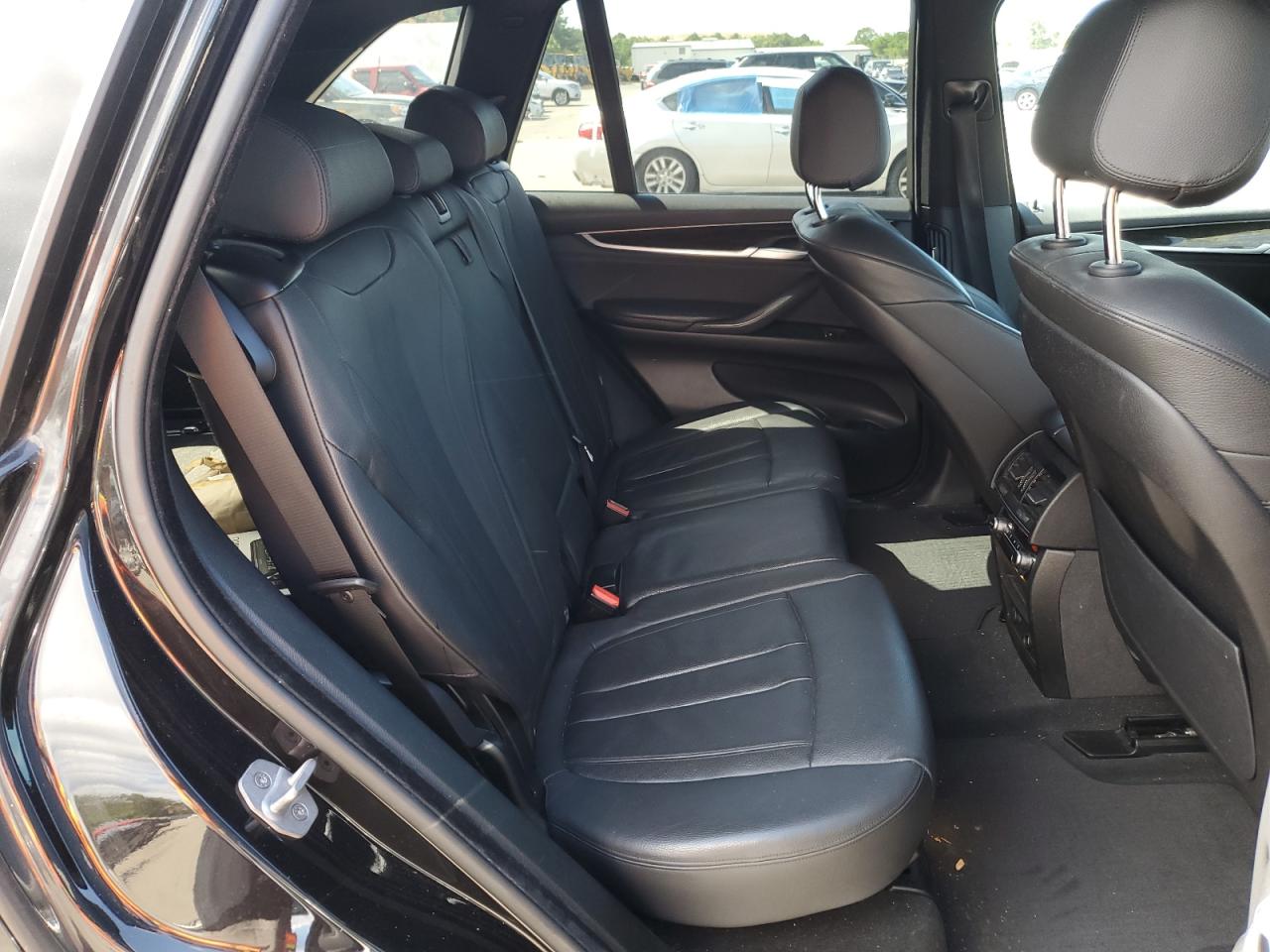 5UXKR0C57F0P03558 2015 BMW X5 xDrive35I