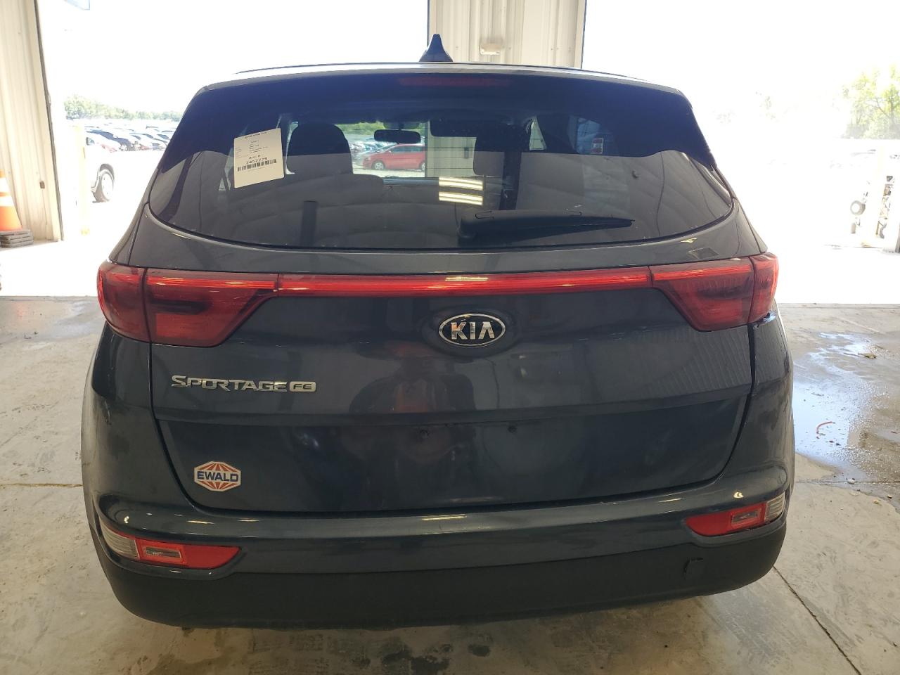 KNDPM3AC0J7461303 2018 Kia Sportage Lx