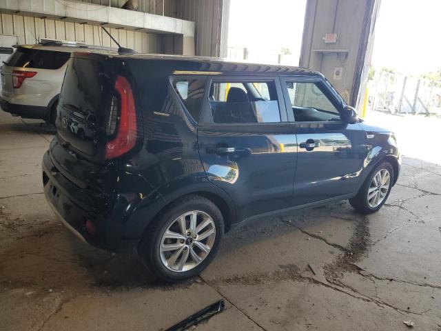 2018 Kia Soul + VIN: KNDJP3A50J7517657 Lot: 61874634