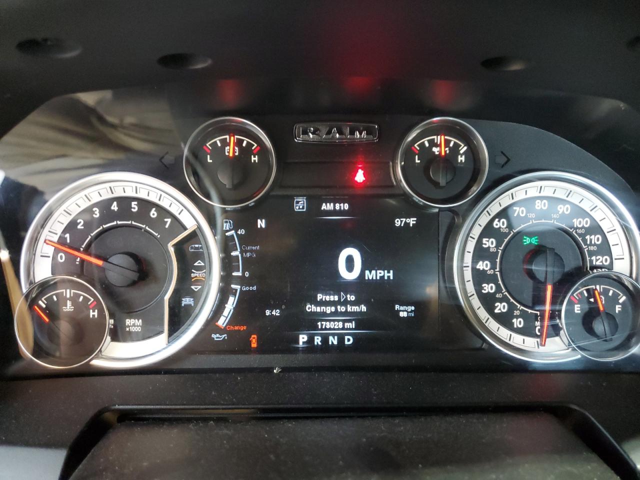 1C6RR7NT8DS654402 2013 Ram 1500 Laramie