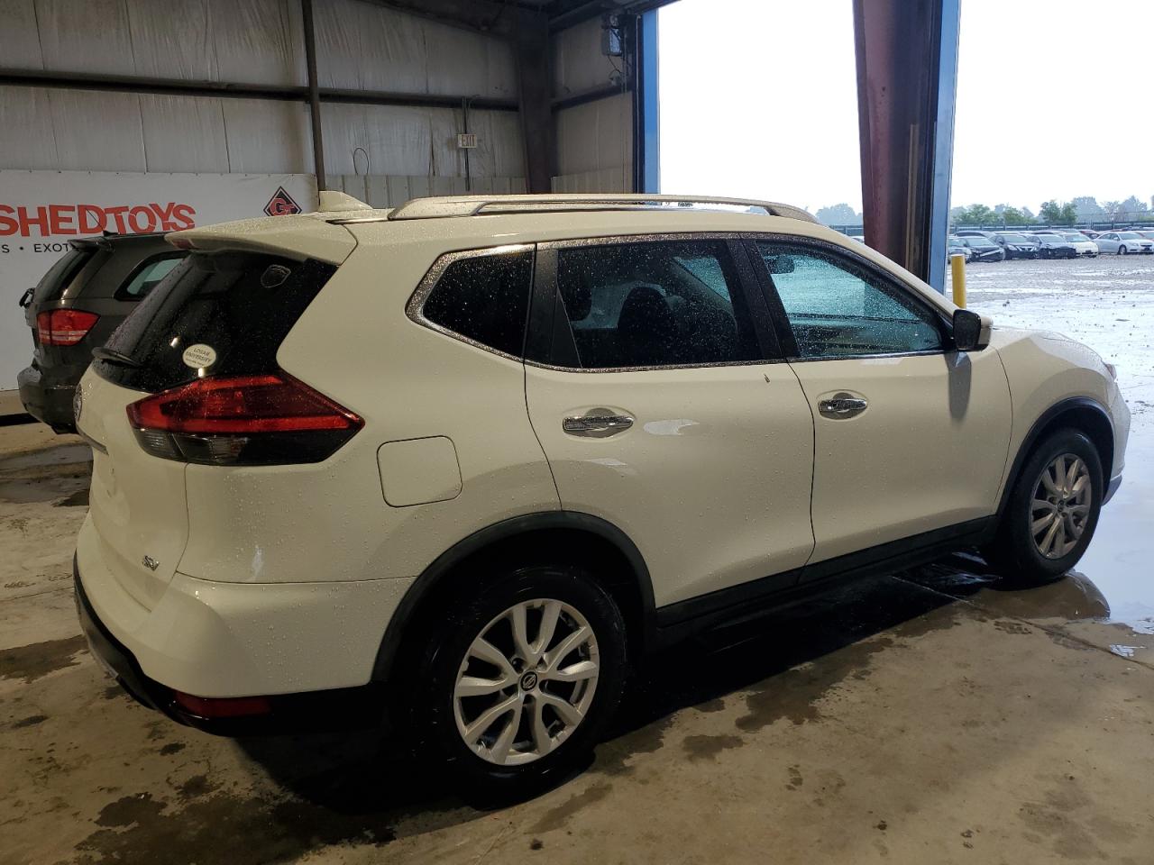 Lot #2684062992 2017 NISSAN ROGUE S