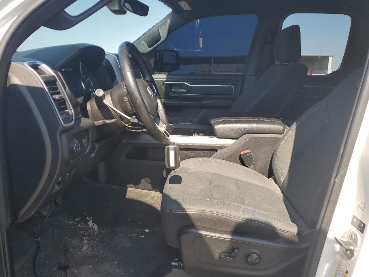 1C6RREBTXNN329078 2022 Ram 1500 Big Horn/Lone Star