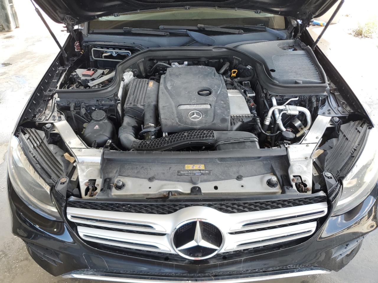 WDC0G4JB0HF212838 2017 Mercedes-Benz Glc 300