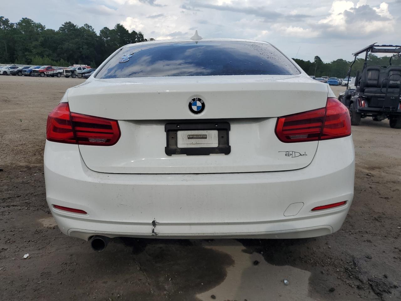 WBA8E1G58GNT35237 2016 BMW 320 I