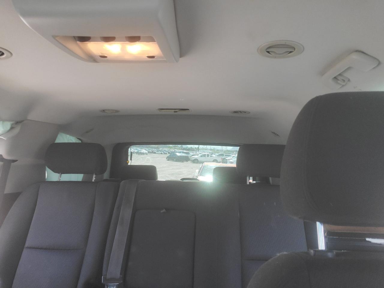 1GNUKAE09AR137419 2010 Chevrolet Tahoe K1500 Ls