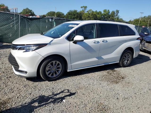 2023 TOYOTA SIENNA XLE 5TDYRKEC4PS171705  61656374