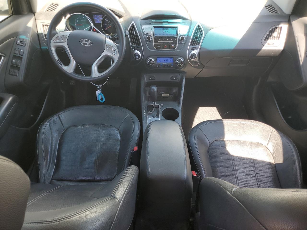 KM8JU3AC2DU686104 2013 Hyundai Tucson Gls