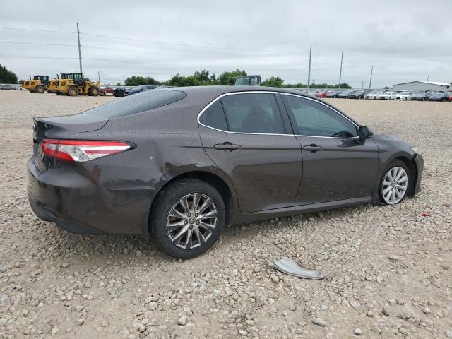 VIN 4T1B11HKXJU080706 2018 Toyota Camry, L no.3