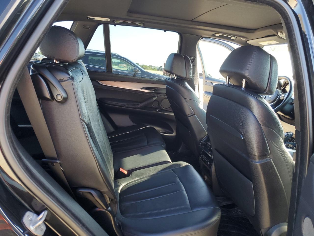 5UXKR6C52E0J73193 2014 BMW X5 xDrive50I